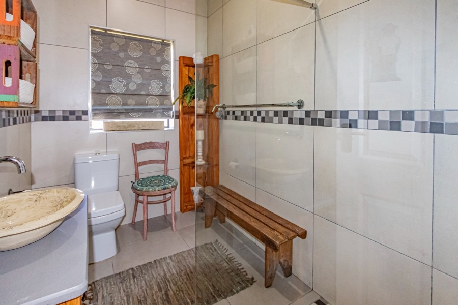 2 Bedroom Property for Sale in Reebok Western Cape